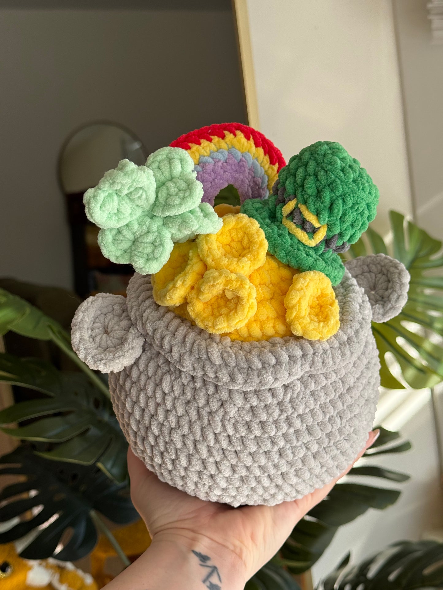 Pot Of Gold Plushie