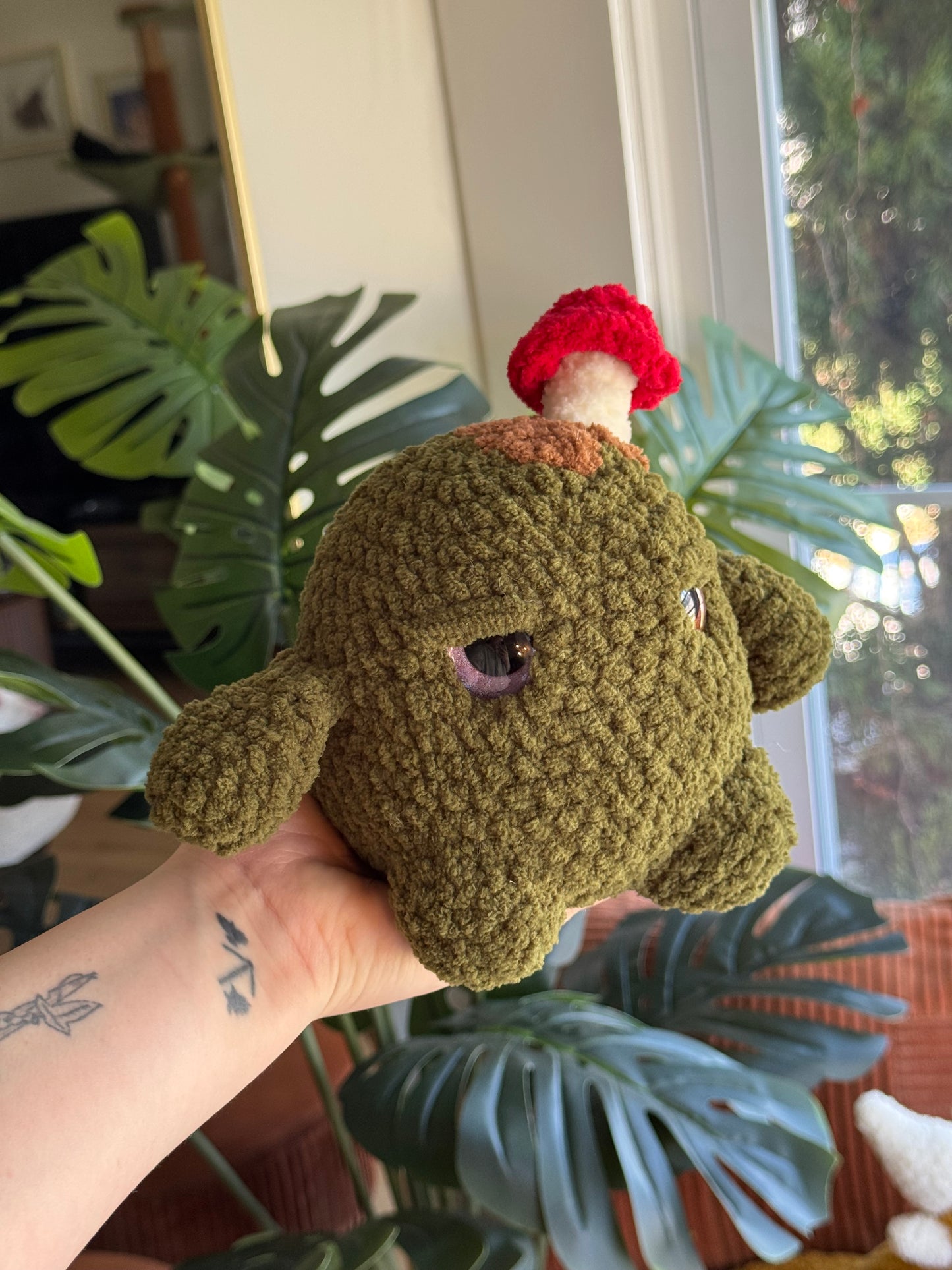 Lil’ Moss buddy plushie