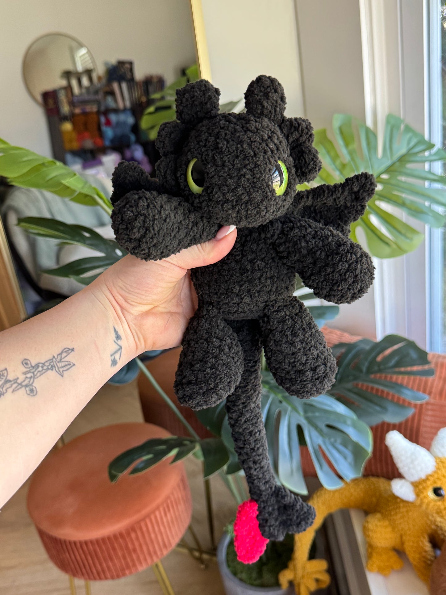Floppy Toothless plushie