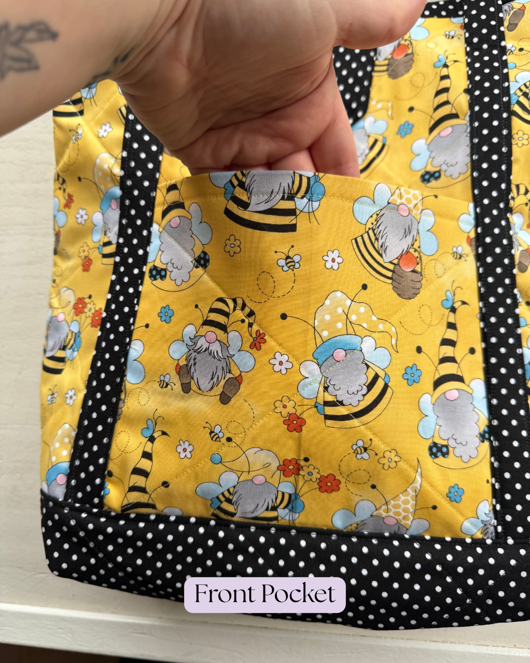 BumleBee Gnomes Market bag