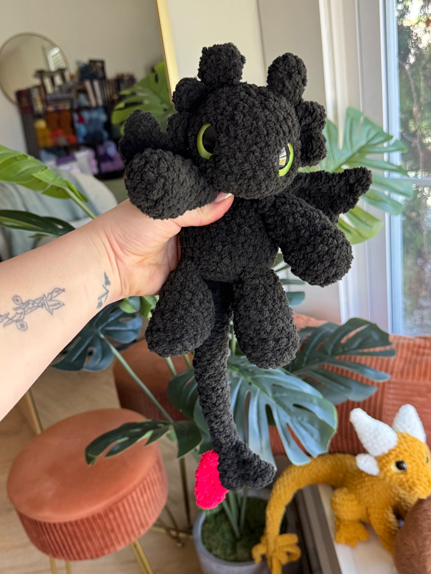 Floppy Toothless plushie