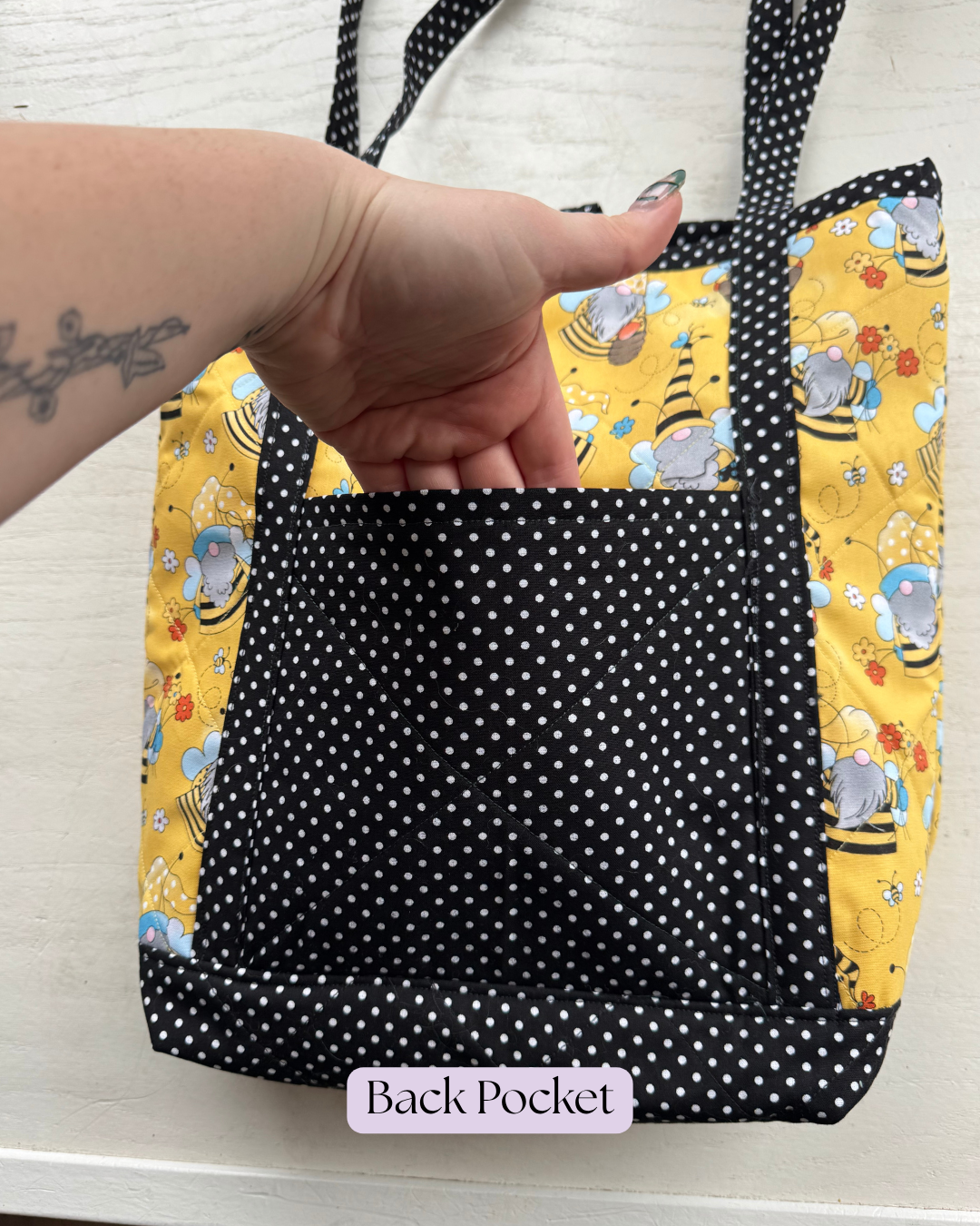 BumleBee Gnomes Market bag