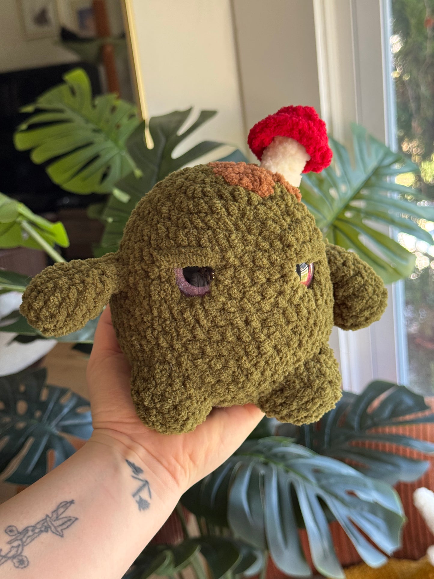 Lil’ Moss buddy plushie