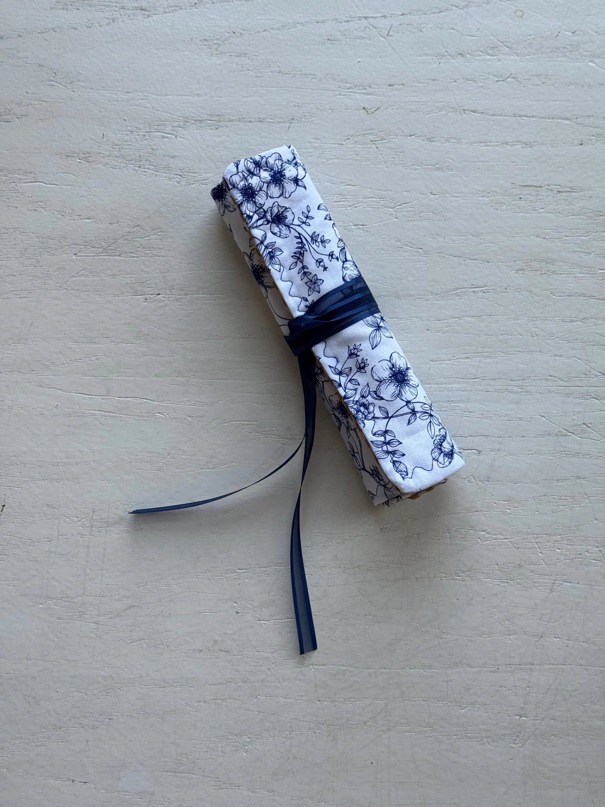 Flowery Gingham Crochet Roll